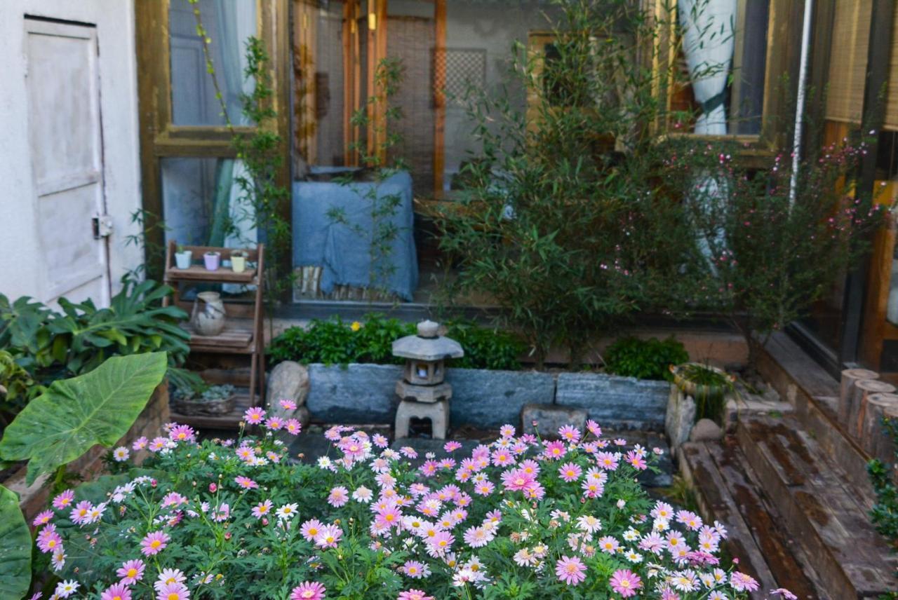 Dali Buxianshan Boutique Guesthouse-In Dali Ancient City,Near Three Pag Odas And Erhai Lake,Provide Tour Guide Service And Local Experience Exteriör bild